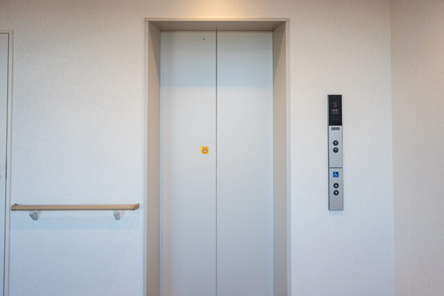 エレベーター